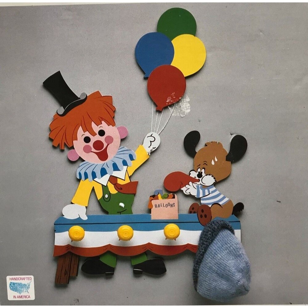 Vintage Baby Dolly Wall Hanging Clothes Hanger Child Balloons Clown 4 Hooks New